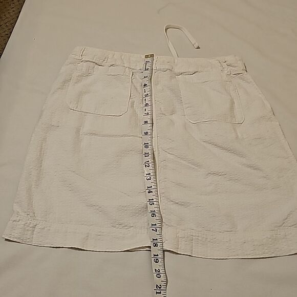 Fresh produce textured mini skirt size small - Picture 4 of 7